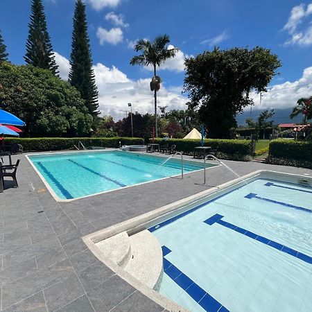 Villa Alejandra Del Quindio Calarcá Zewnętrze zdjęcie