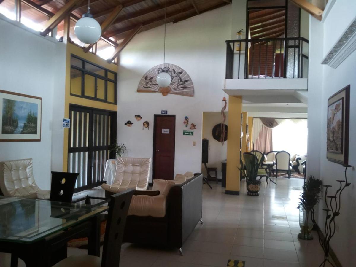 Villa Alejandra Del Quindio Calarcá Zewnętrze zdjęcie
