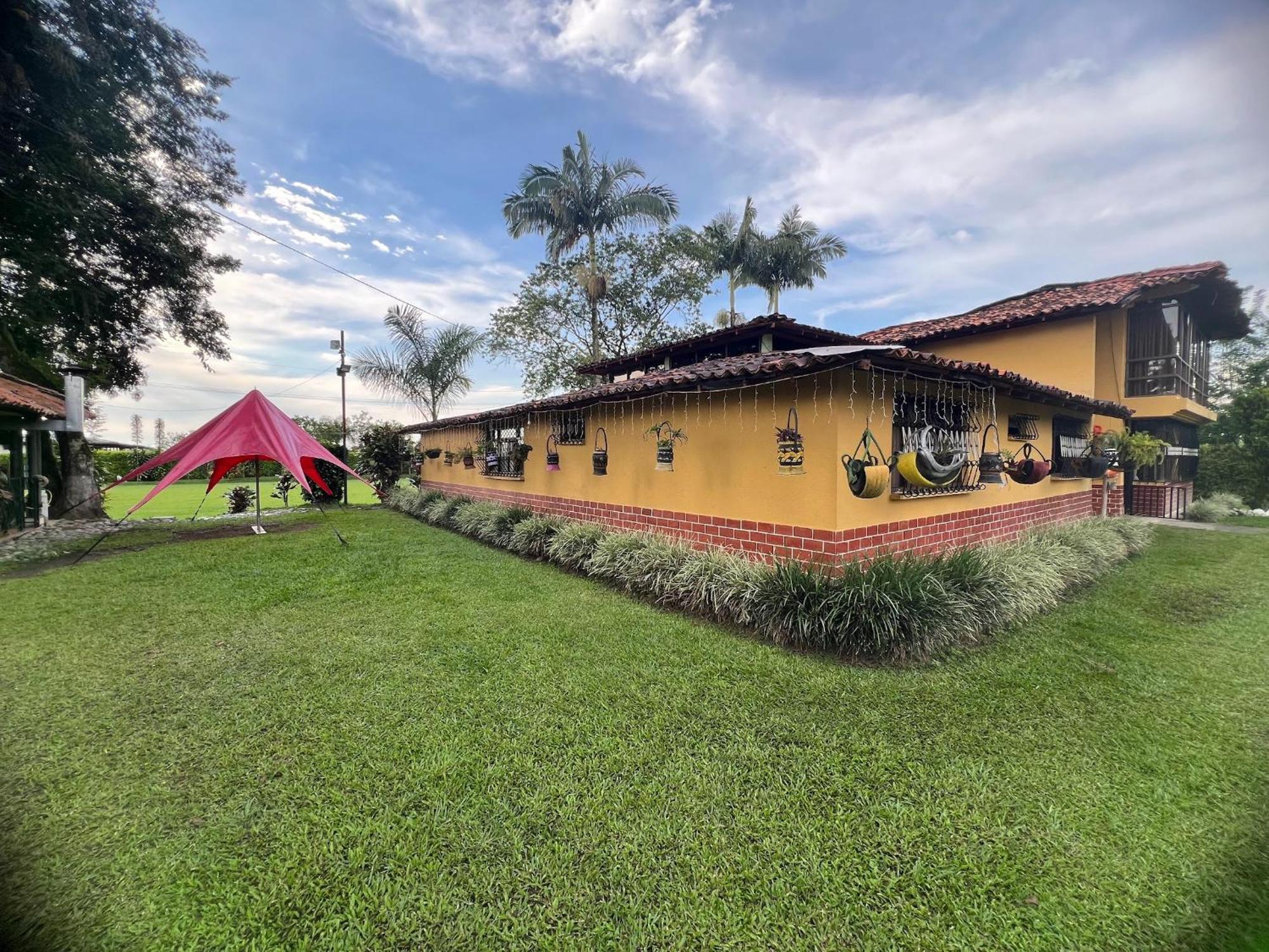 Villa Alejandra Del Quindio Calarcá Zewnętrze zdjęcie