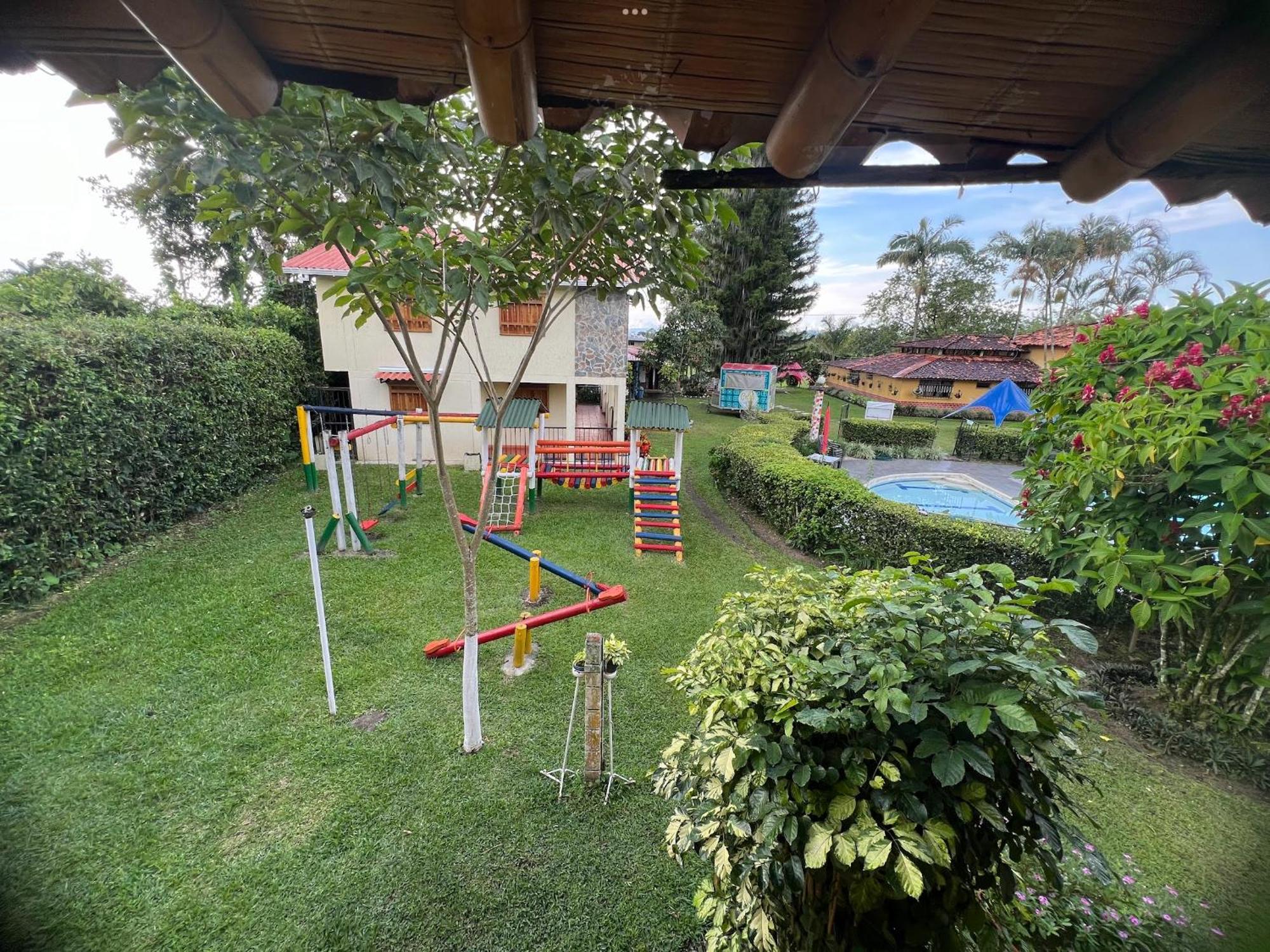 Villa Alejandra Del Quindio Calarcá Zewnętrze zdjęcie