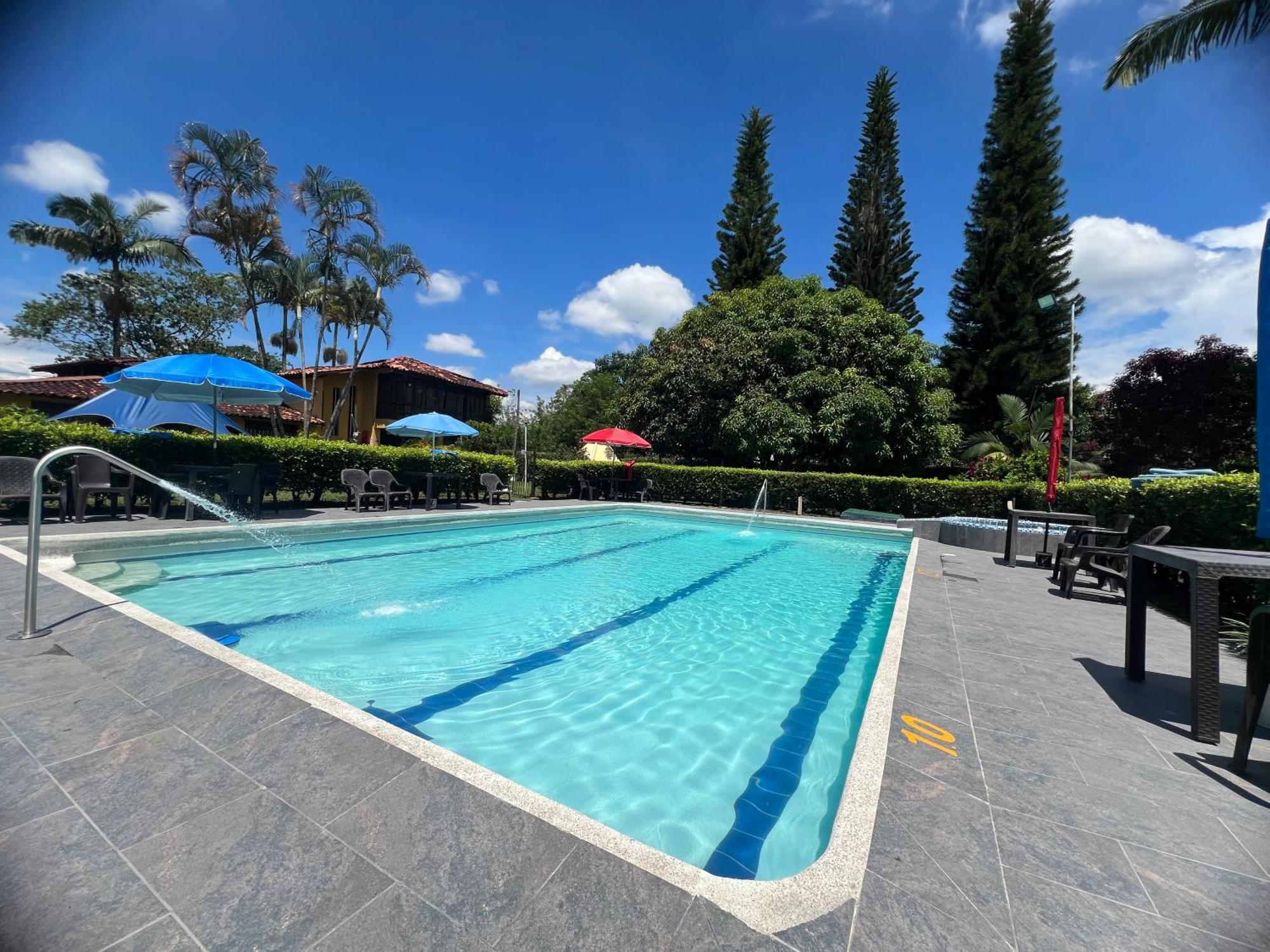 Villa Alejandra Del Quindio Calarcá Zewnętrze zdjęcie